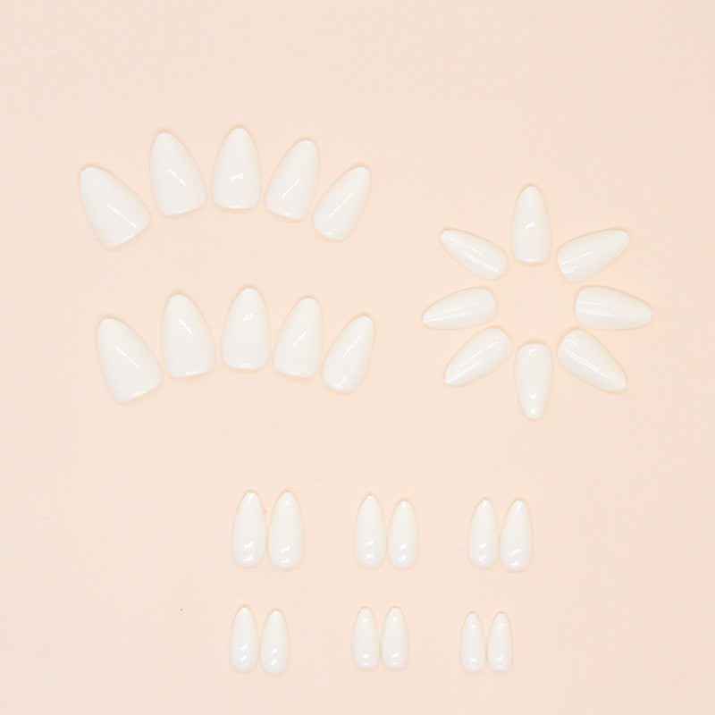 Cloudy Almond – Neutral Almond-Shaped Press-On Nails